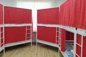 Хостел 777 метро Дворец Украины