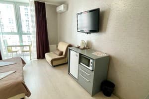 East Residence 8
