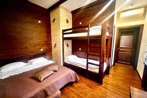 Мини-отель Petrani Central. Семейный 4-местный  1